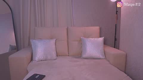 Snapshot of maquiii chatting on June 19, 10:35 pm Maquii online show from June 19, 10:35 pm
