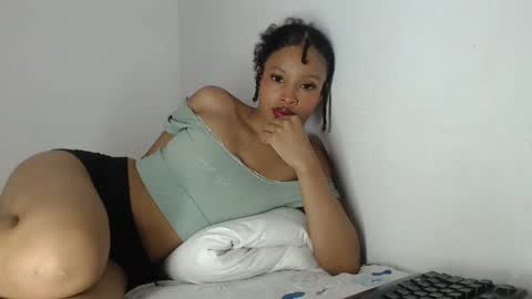 Snapshot of mar_aimy chatting on September 11, 4:12 am Mar online show from September 11, 4:12 am