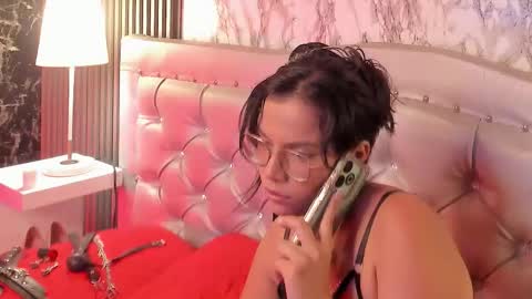 Mara  online show from November 16, 1:06 pm