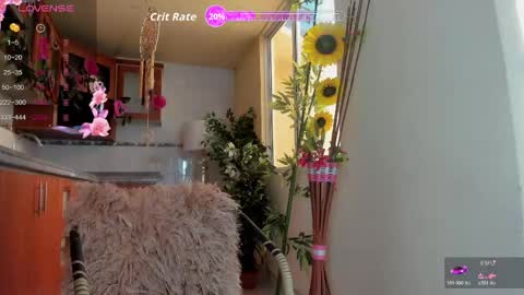 Snapshot of mara_jackson_ chatting on June 1, 1:35 pm MARA online show from June 1, 1:35 pm