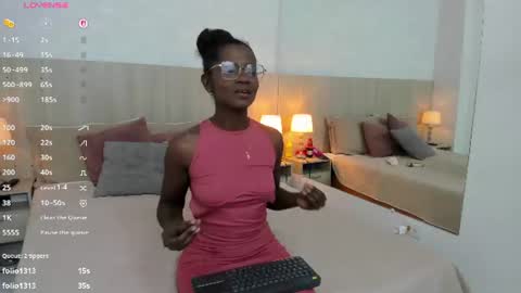 Snapshot of mara_sinclair chatting on July 14, 7:30 pm Mara Sinclair online show from July 14, 7:30 pm