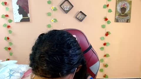 Snapshot of mara_summer chatting on May 6, 1:16 pm Mara 3 online show from May 6, 1:16 pm