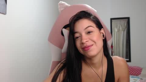 Snapshot of maraa_09 chatting on December 30, 1:58 am Marcela independent online show from December 30, 1:58 am