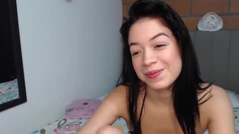 Snapshot of maraa_09 chatting on December 30, 10:12 pm Marcela independent online show from December 30, 10:12 pm