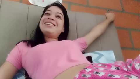 Snapshot of maraa_09 chatting on January 28, 6:39 pm Marcela independent online show from January 28, 6:39 pm