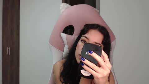 Snapshot of maraa_09 chatting on February 14, 1:34 am Marcela independent online show from February 14, 1:34 am