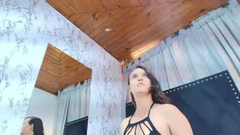 Snapshot of maraa_x chatting on July 13, 5:38 pm maraa_x online show from July 13, 5:38 pm