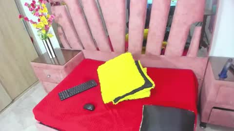 Marakarly online show from December 3, 9:57 pm