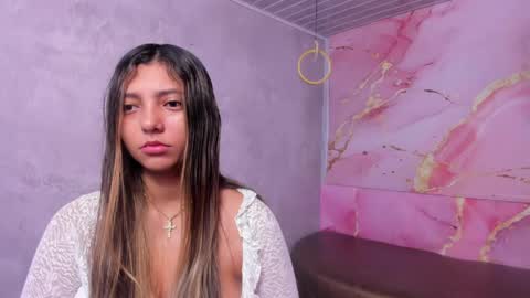 Maraluna online show from April 28, 10:53 am