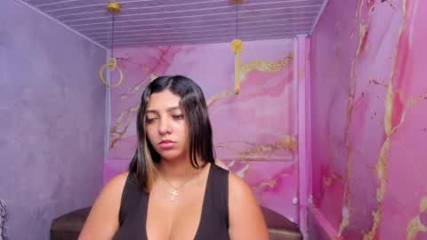 Snapshot of maraluna_ chatting on May 30, 11:40 am Maraluna online show from May 30, 11:40 am