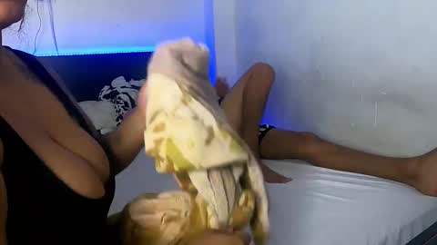 marany01 online show from October 8, 1:58 am