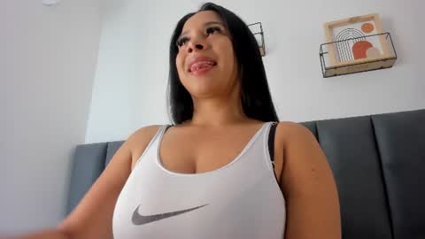 Snapshot of maraowen chatting on June 11, 12:14 pm Mara online show from June 11, 12:14 pm
