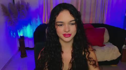 Snapshot of maravelvett chatting on June 23, 10:02 am Mara online show from June 23, 10:02 am