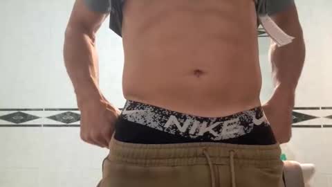 Snapshot of maravilhoso1 chatting on November 6, 7:04 pm maravilhoso1 online show from November 6, 7:04 pm