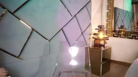 Snapshot of marcela_rojas chatting on June 3, 2:33 pm marcela_rojas online show from June 3, 2:33 pm
