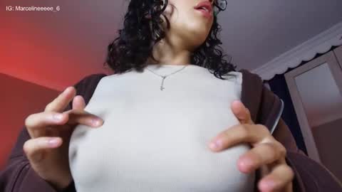 Snapshot of marcelinee__ chatting on February 1, 6:12 am Marce online show from February 1, 6:12 am