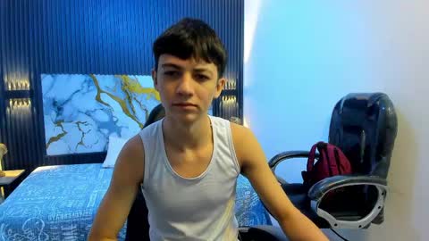 Snapshot of marcellovega chatting on June 8, 12:27 pm MARCELLO online show from June 8, 12:27 pm