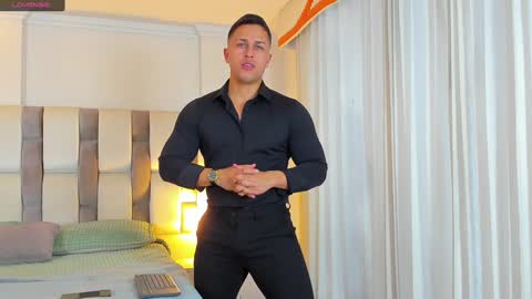 Snapshot of marcelo_costa_ chatting on February 5, 10:12 pm Marcelo Costa online show from February 5, 10:12 pm