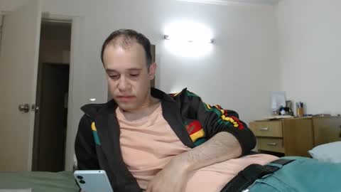 Snapshot of marcelsoltero chatting on November 18, 5:23 am marcnashio online show from November 18, 5:23 am