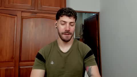 Snapshot of marco_tahani_ chatting on July 8, 2:32 pm Marco IG marco tahani online show from July 8, 2:32 pm