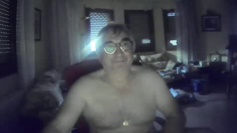 Snapshot of marcos260526 chatting on June 15, 5:20 am marcos260526 online show from June 15, 5:20 am
