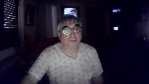 Snapshot of marcos260526 chatting on August 4, 11:13 am marcos260526 online show from August 4, 11:13 am