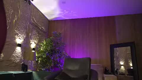 Snapshot of marcoyethan chatting on June 16, 11:07 pm Marco and Ethan online show from June 16, 11:07 pm