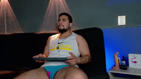 Snapshot of marcus_aress chatting on June 22, 11:51 am marcus_aress online show from June 22, 11:51 am