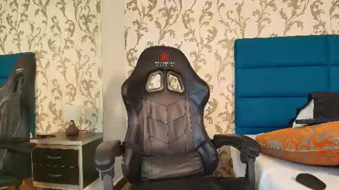 Snapshot of marcus_jeron chatting on June 15, 3:53 am marcus_jeron online show from June 15, 3:53 am