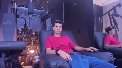 Snapshot of marcus_jeron chatting on July 16, 6:58 pm marcus_jeron online show from July 16, 6:58 pm