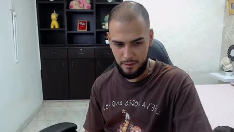 marcus_soler online show from September 8, 4:39 pm