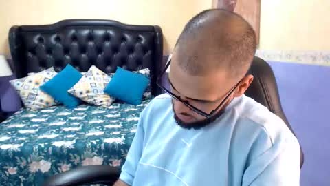 marcus_soler online show from October 1, 4:35 pm