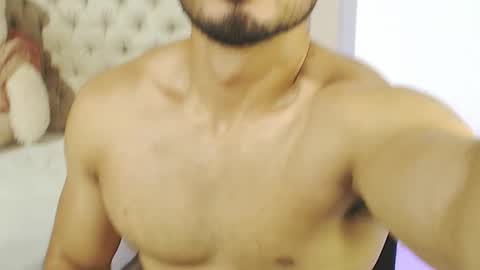 Snapshot of marcusblade__ chatting on September 28, 7:41 pm MARCUS online show from September 28, 7:41 pm