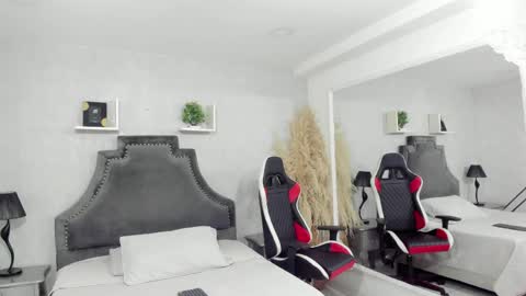 Marcus online show from April 22, 1:23 pm