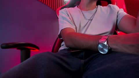 Snapshot of marcusgrayy chatting on June 25, 3:05 pm Marcus online show from June 25, 3:05 pm