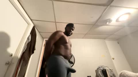 Snapshot of marcuslouis18 chatting on February 28, 2:29 pm marcuslouis18 online show from February 28, 2:29 pm