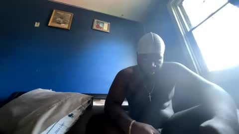 marcuslouis18 online show from July 24, 4:05 pm