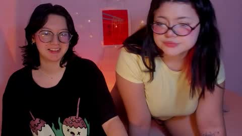 Snapshot of marcy_grey chatting on March 28, 12:32 am danna online show from March 28, 12:32 am