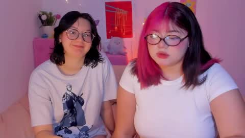 Snapshot of marcy_grey chatting on April 29, 1:32 am danna online show from April 29, 1:32 am