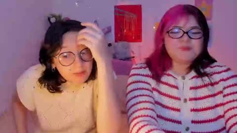 Snapshot of marcy_grey chatting on May 6, 2:08 am danna online show from May 6, 2:08 am