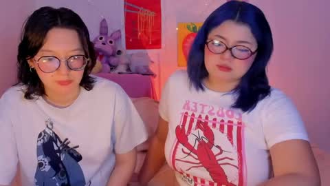 Snapshot of marcy_grey chatting on May 30, 1:14 am danna online show from May 30, 1:14 am