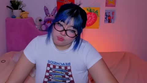 Snapshot of marcy_grey chatting on July 17, 1:45 am danna online show from July 17, 1:45 am