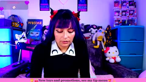 Marceline online show from April 29, 5:30 pm