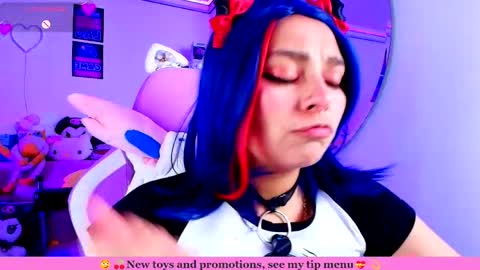 Marceline online show from June 5, 2:12 pm