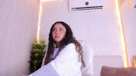 Snapshot of marelynsummer chatting on July 30, 11:31 am Marelyn online show from July 30, 11:31 am