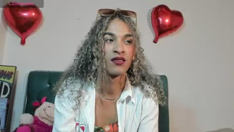 marfilastrom online show from June 13, 2:42 am