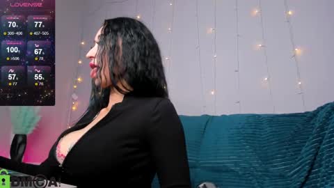 Snapshot of margaret_clark chatting on January 29, 12:35 pm Margaret Clark online show from January 29, 12:35 pm