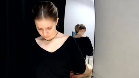 Snapshot of margaretstrein chatting on March 2, 5:01 am Alex and Jane online show from March 2, 5:01 am