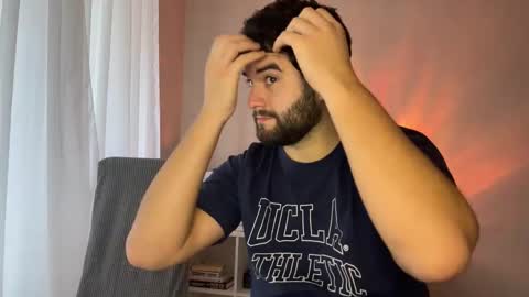 Snapshot of margaretstrein chatting on October 18, 9:54 am Alex and Jane online show from October 18, 9:54 am