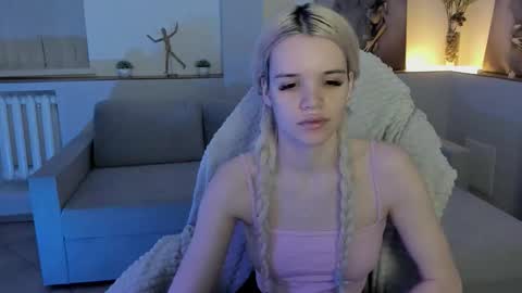 Snapshot of margo_terch chatting on January 19, 2:04 am margo terch online show from January 19, 2:04 am